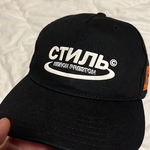 Heron Preston hat